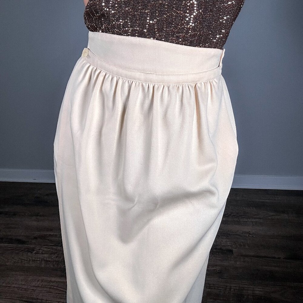Vintage Giorgio Armani Wool Skirt Size 44